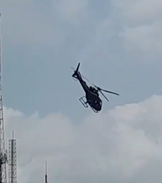 Helicóptero da Secretaria de Segurança Pública e Defesa Social (Sesed) foi acionado na ocorrência — Foto: Redes sociais