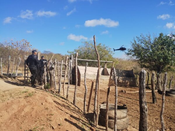 Busca por suspeitos de assassinato de prefeito no Alto Oeste potiguar — Foto: Sesed/Divulgação