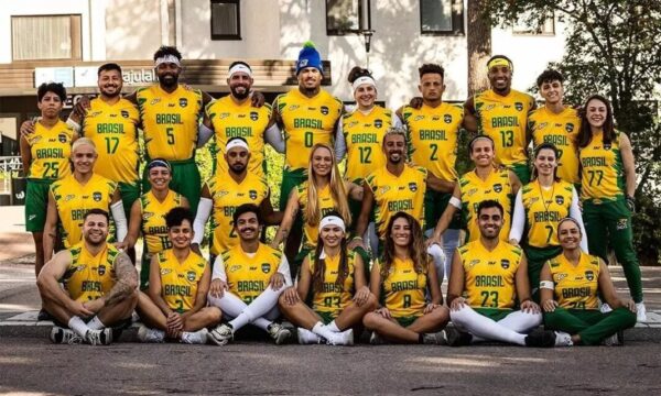 Seleção Brasileira de Flag Football. Foto: Grasiela Gonzaga (Divulgação: Confederação Brasileira de FA)