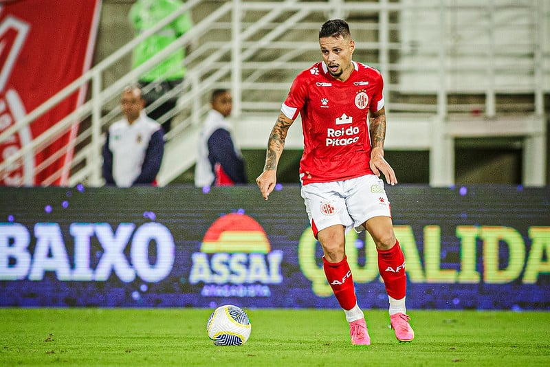 Rafinha - América. Foto: Gabriel Leite