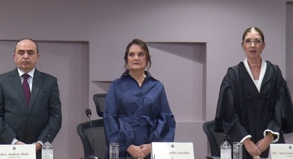 Desembargadora Lourdes Azevedo tomando posse no TRE — Foto: Reprodução/Inter TV Cabugi