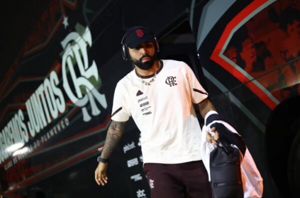 Gabigol tem contrato com o Flamengo até o final da temporada. Foto: Gilvan de Souza e Marcelo Cortes/CRF