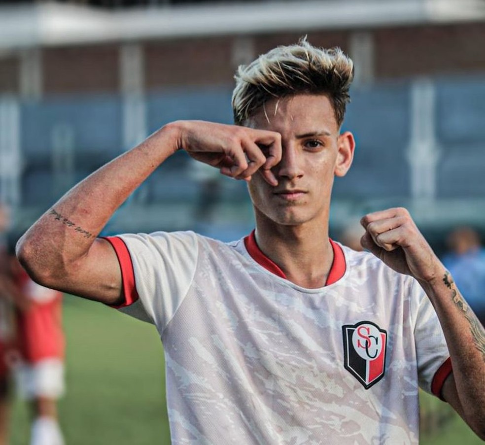 Kauã Gabriel se destacou no Santa Cruz de Natal e foi negociado com o Cruzeiro — Foto: Danny Rodrigues