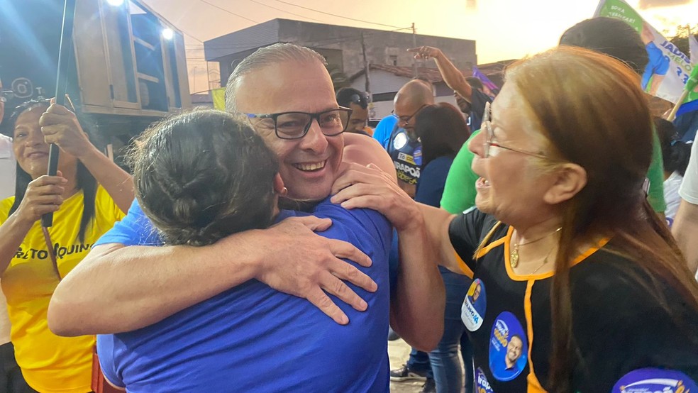 Paulinho Freire durante movimentação no bairro Planalto, em Natal — Foto: Francielly Medeiros/Inter TV Cabugi