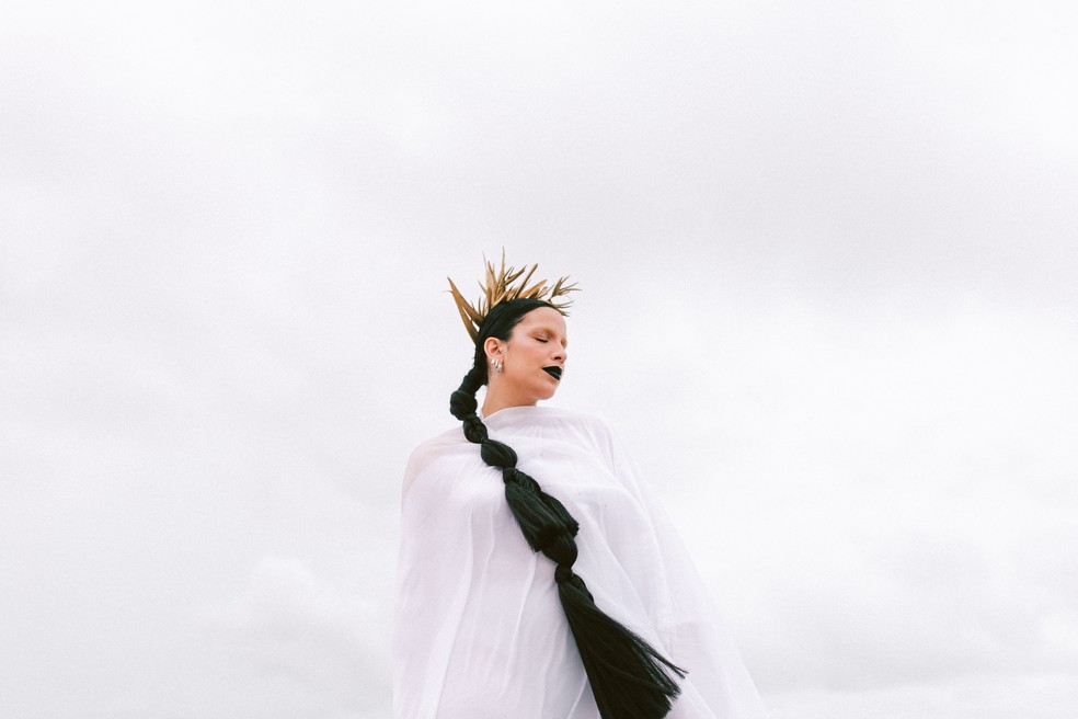 Daniela Fernandes retorna aos palcos com turnê 'Ressalto' — Foto: Ian Rassari