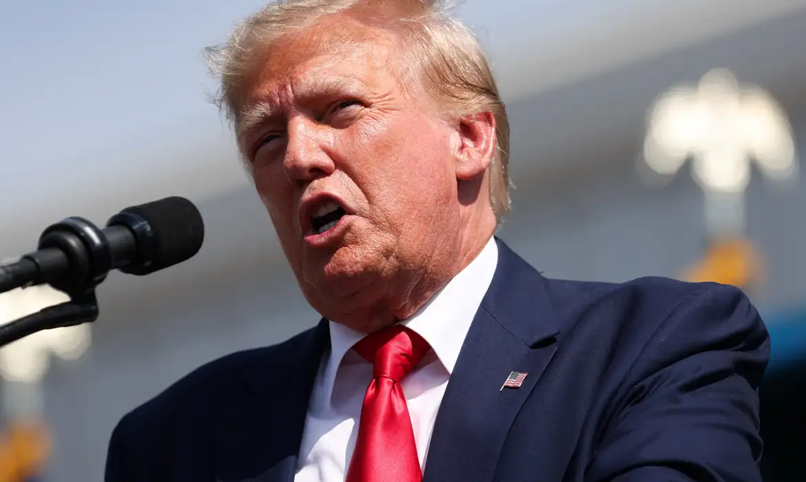 Ex-presidente dos EUA Donald Trump
25/09/2023
REUTERS/Sam Wolfe