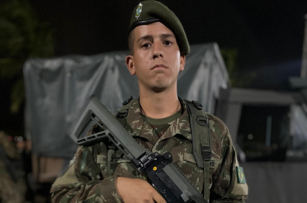 Vítima era o soldado Igor Gabriel Azevedo Lopes, de 19 anos — Foto: Cedida