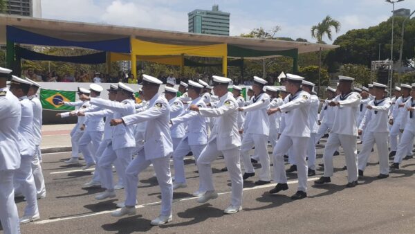 Desfile de 7 de setembro em Natal — Foto: Pedro Trindade/Inter TV Cabugi