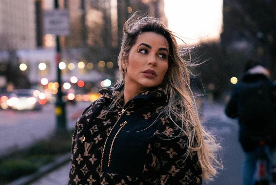 Foto: Reprodução/Instagram @dra.deolanebezerra