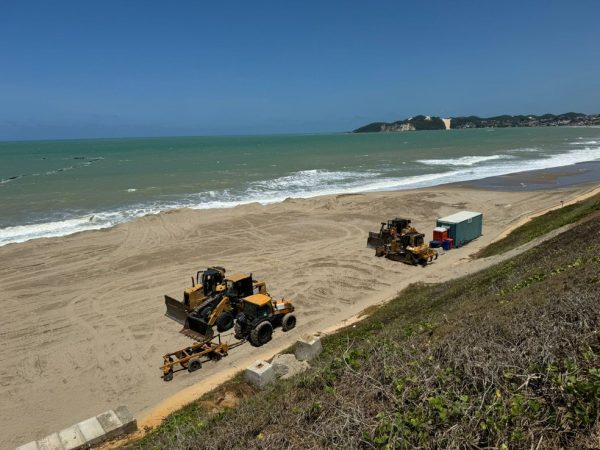 Obra da engorda da praia de Ponta Negra, em Natal RN Rio Grande do Norte — Foto: Sérgio Henrique Santos/Inter TV Cabugi